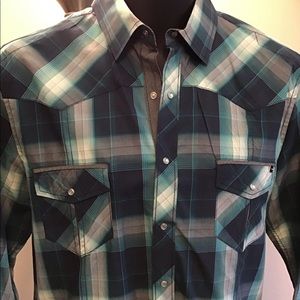 7 Diamonds Men’s shirt